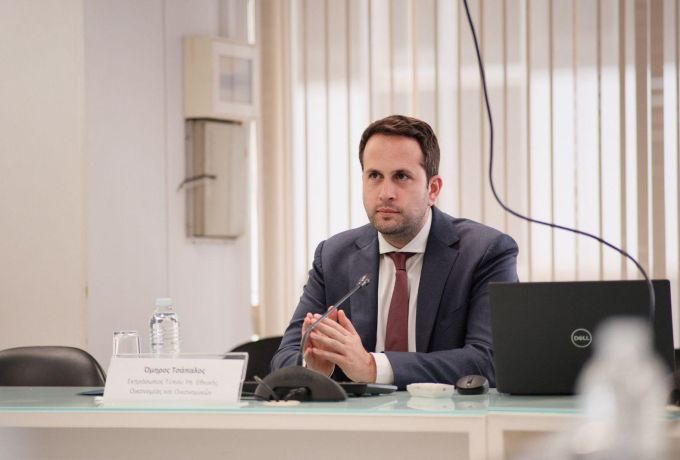 Όμηρος Τσάπαλος: Πακέτο στήριξης 300 εκατ. ευρώ τον Ιούνιο – Ενίσχυση 150 ευρώ ανά παιδί χωρίς αίτηση